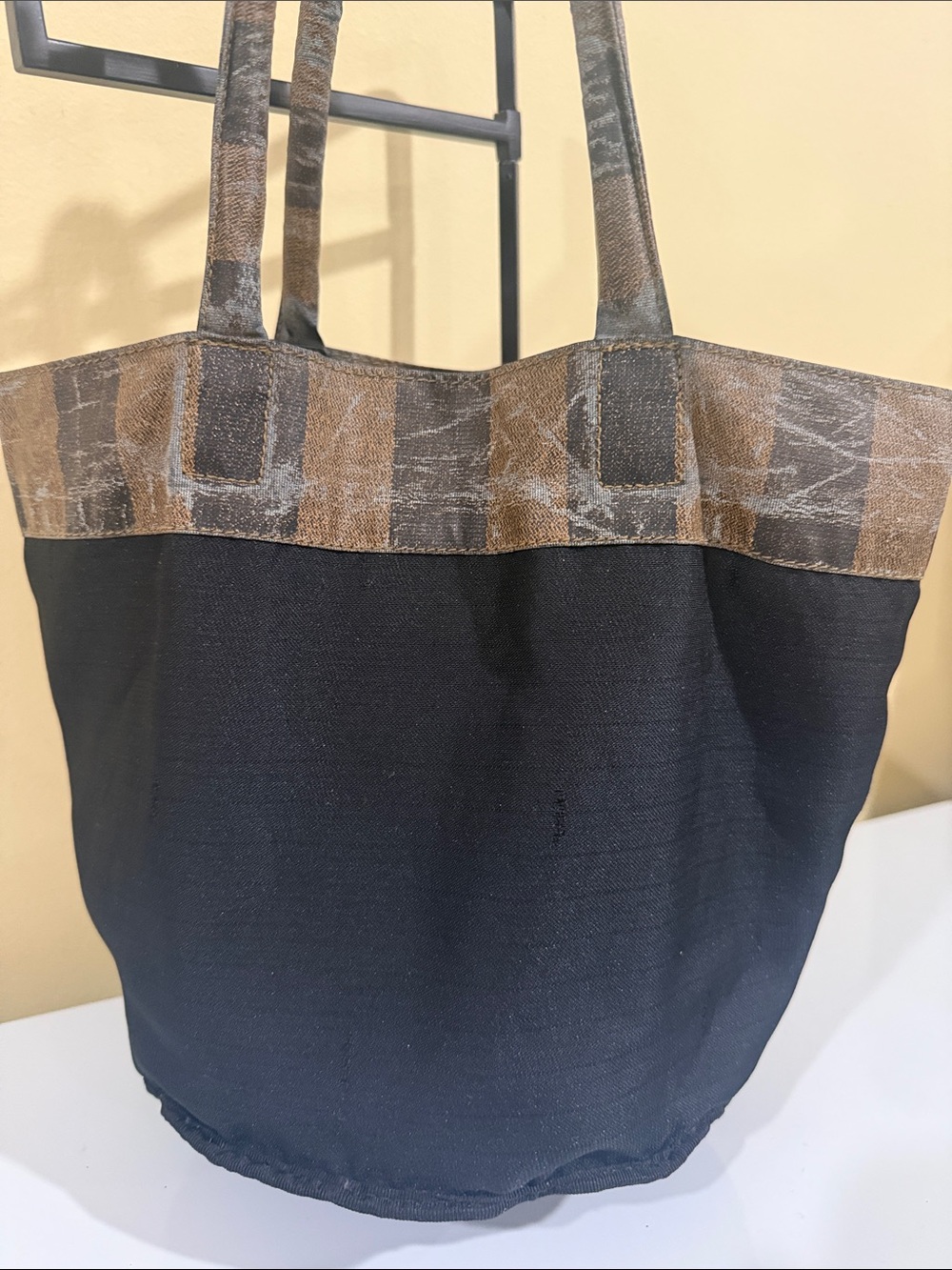Fendi Brown and Black Striped Bucket Tote Shoulder Bag - Picture 10 of 15